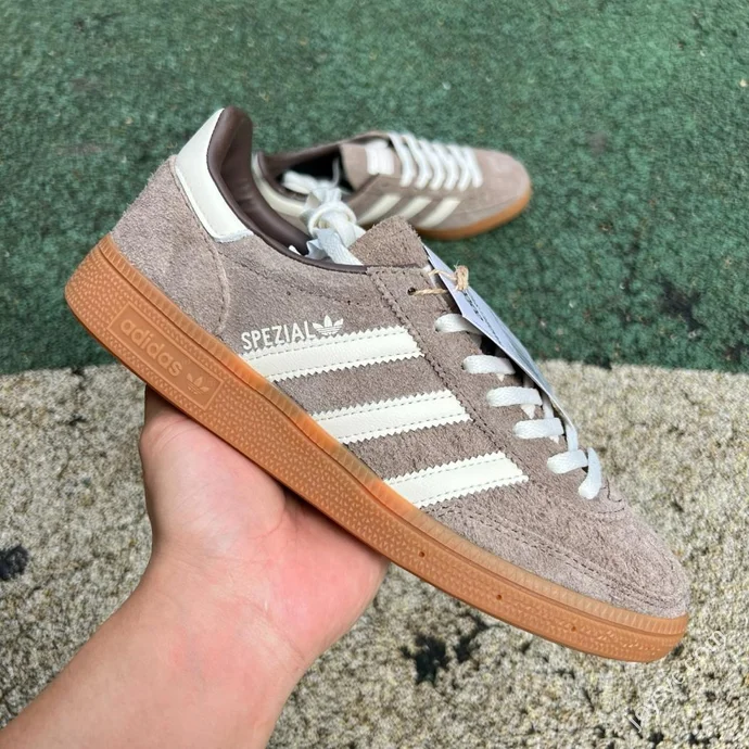 S2 Pure Original Adidas Handball Spezial Brown Low Top IE6490