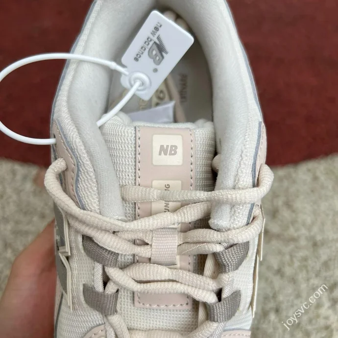 Pure Original NB1906 Beige Sneakers U1960RLI
