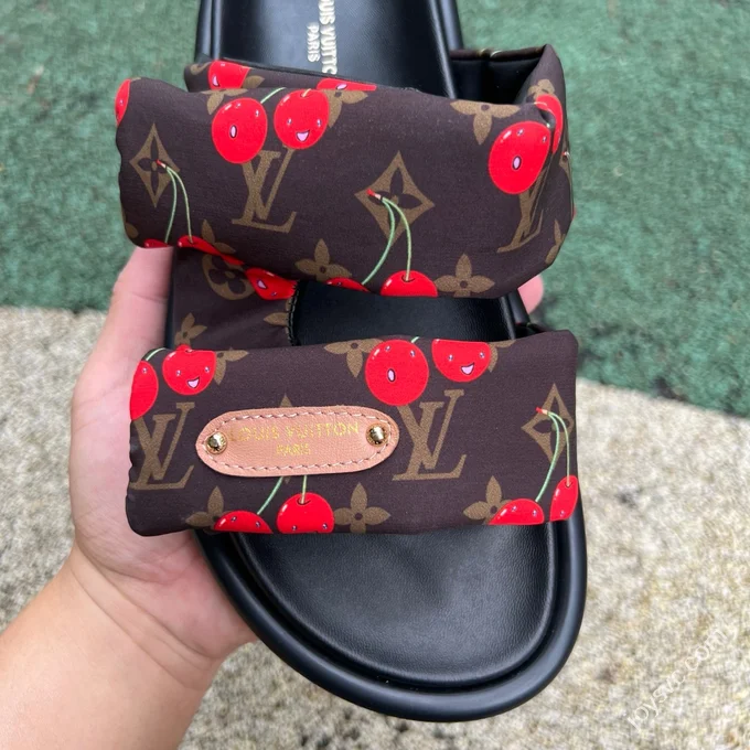 Takashi Murakami x LOUIS VUITTON Cherry Black Pool Pillow Slides