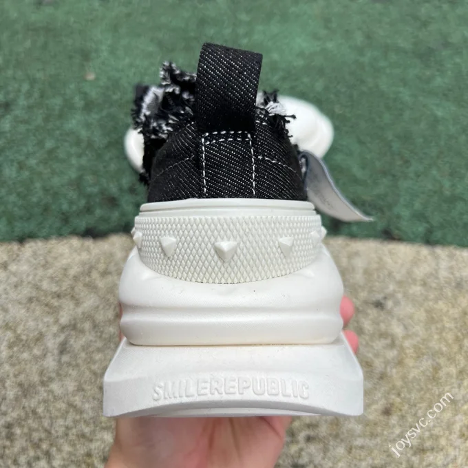 SMILEREPUBLIC Dad Shoes Black White