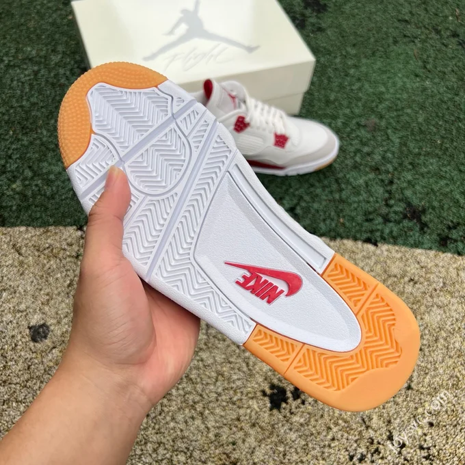 LJR Version Nike SB x Air Jordan 4 Varsity Red DR5415-106