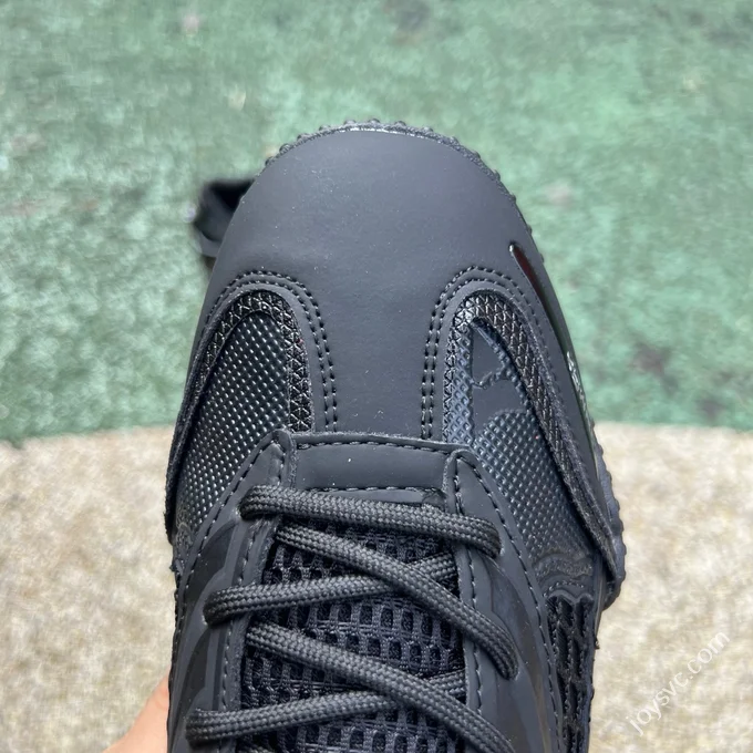 ON MAX Training Trainer Shoes Black Silver