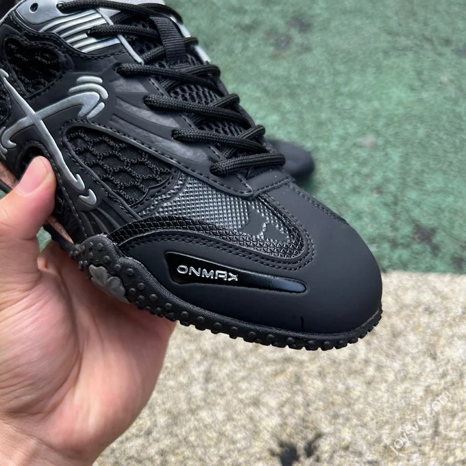 ON MAX Training Trainer Shoes Black Silver