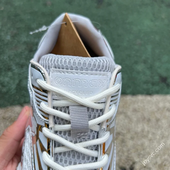 ON MAX Training Trainer Shoes White Silver