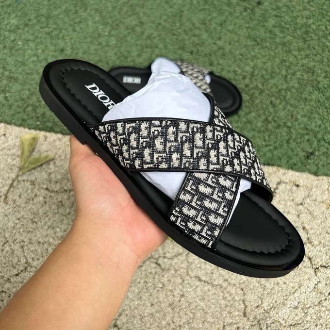Dior Alias Calfskin Flat Slides Black White Men's Beige