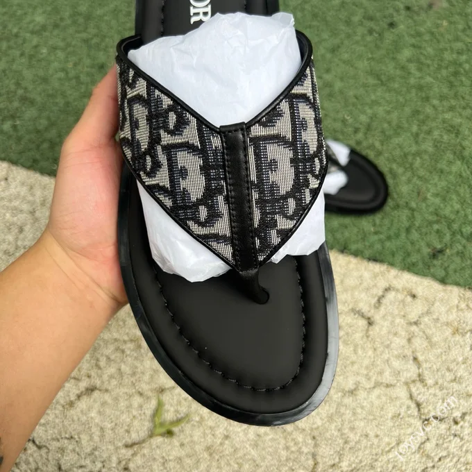 Dior Alias Calfskin Flip-Flops Black White Men's Beige