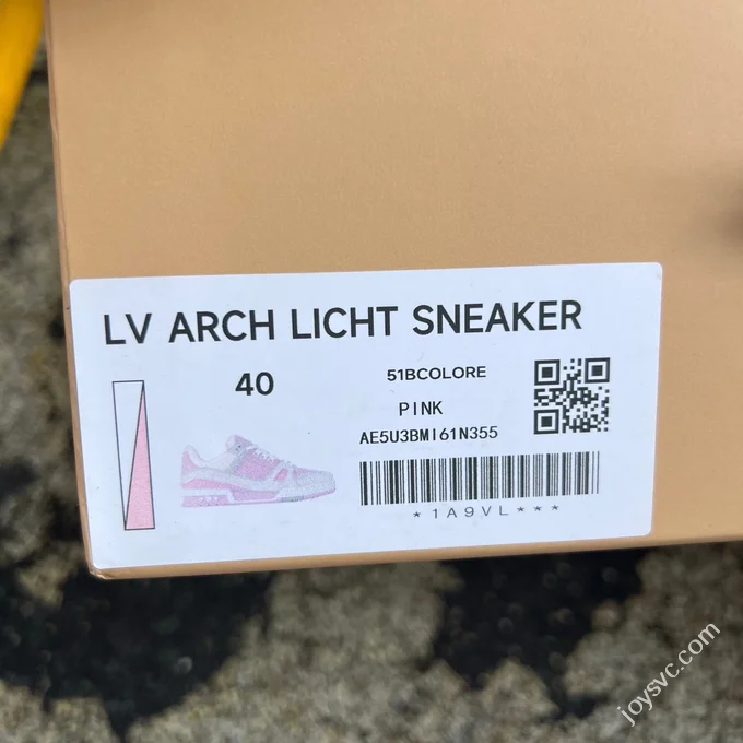 Pure Original LOUIS VUITTON Trainer White Pink Silver