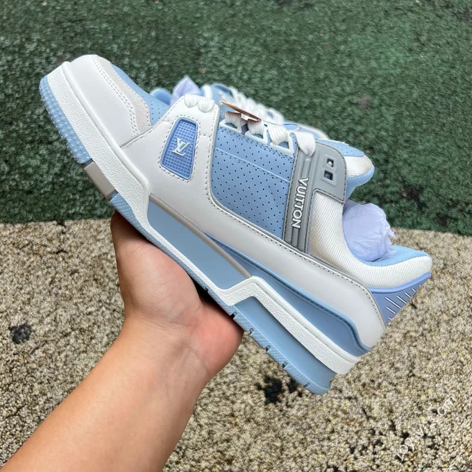 Pure Original LOUIS VUITTON Trainer White Blue Silver