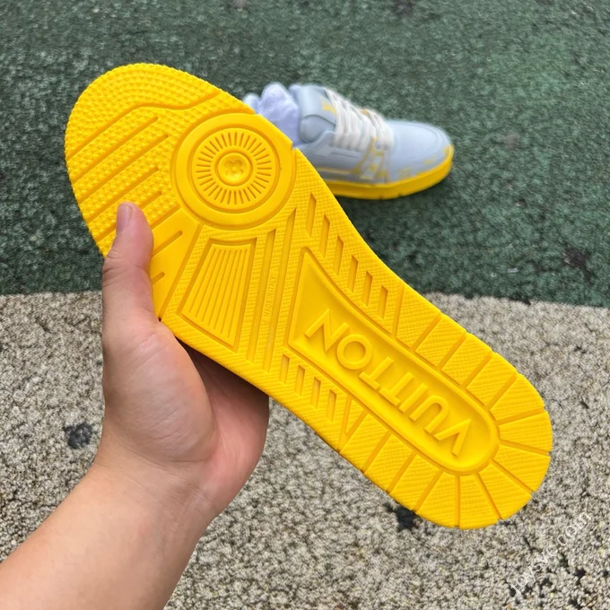 Pure Original LOUIS VUITTON Trainer Grey Yellow