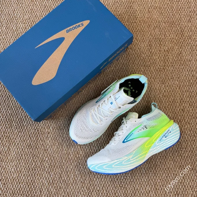 Brooks Hyperion Elite 4 Tornado White Green 100053-1D-134