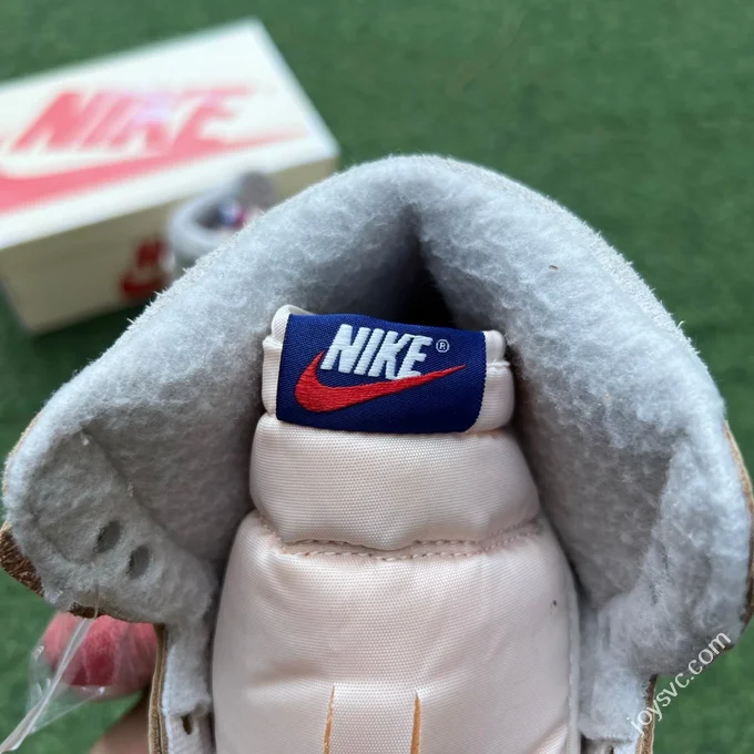 AJ1 High Top Beige Red 