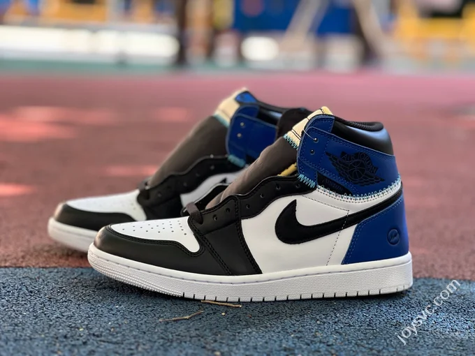 Pure Original AJ1 Union Lightning OG Three-Way Collaboration IO7847-001