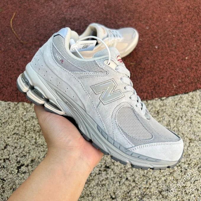 Pure Original NB2002R Grey Suede ML2002RD