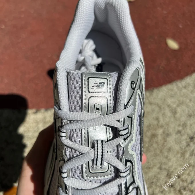 NB740JPG Grey Silver