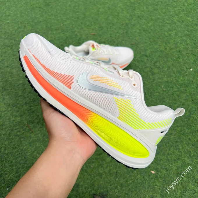 Nike Vomero 18 White Pink Green Marathon Running Shoes HM6804-002