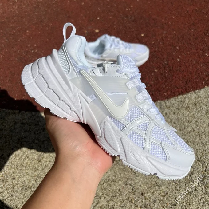 Nike V2K Run Pure White FD0736-009