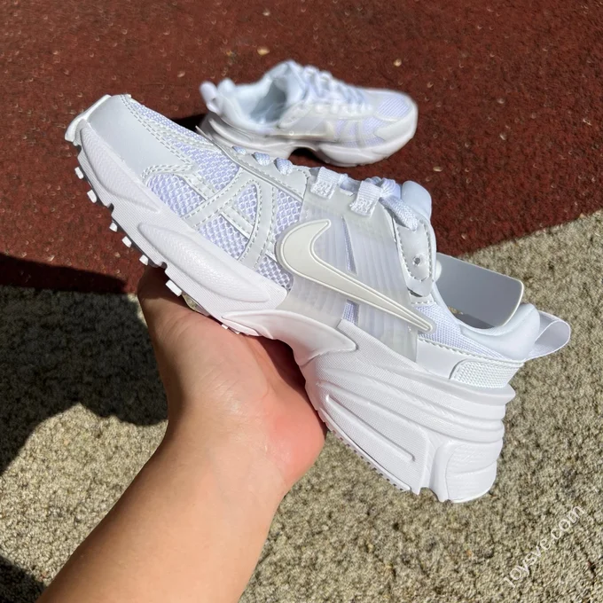 Nike V2K Run Pure White FD0736-009