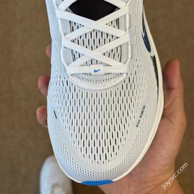 Nike Vomero 18 Marathon Running Shoes Grey Blue IB7722-100
