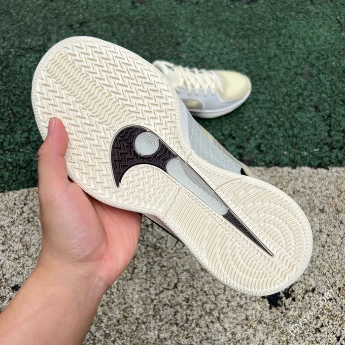 Pure Original Nike Sabrina 2 Coconut Milk Low Top Basketball Shoes FZ1517-102