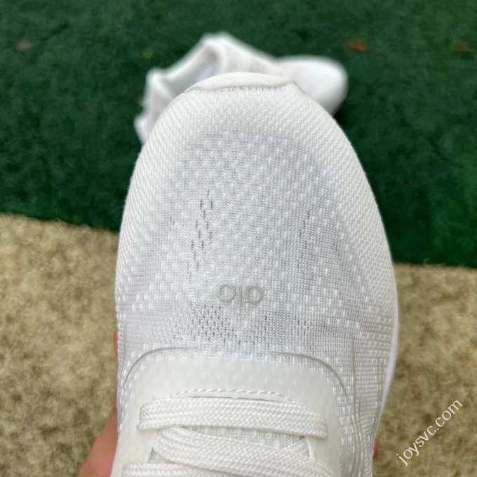 Alo Yoga Runner Low Sneaker Alo White