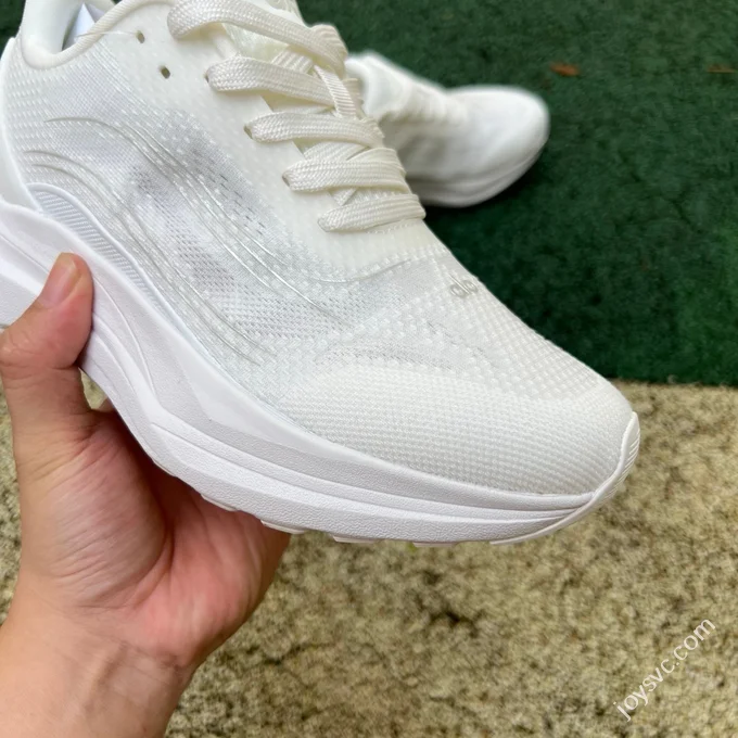 Alo Yoga Runner Low Sneaker Alo White