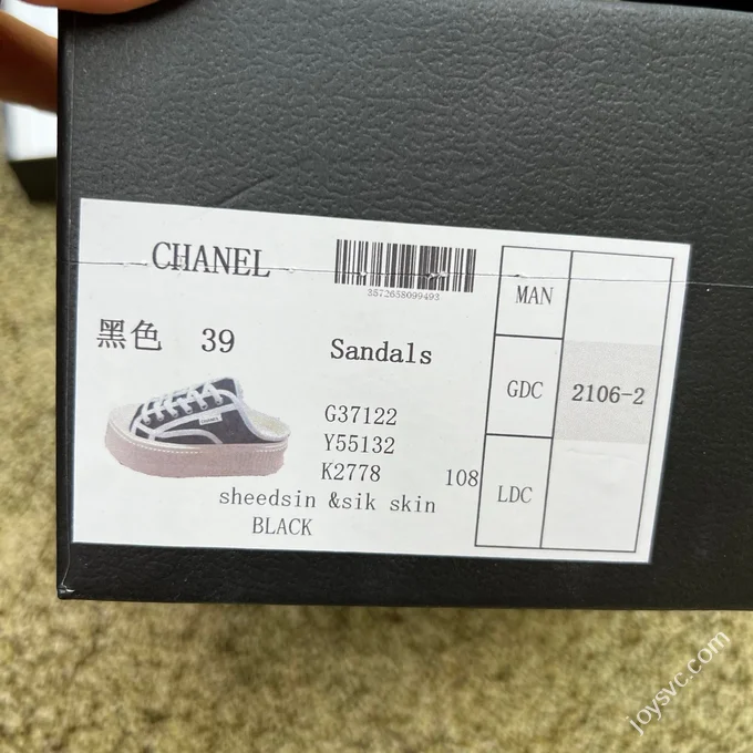 Chanel Half-Slipper Black White