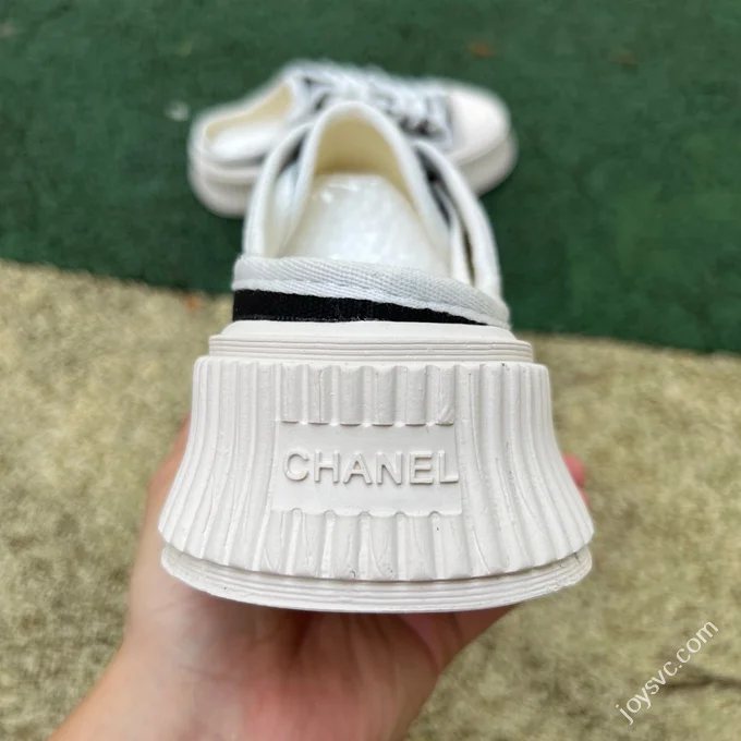 Chanel Half-Slipper Black White