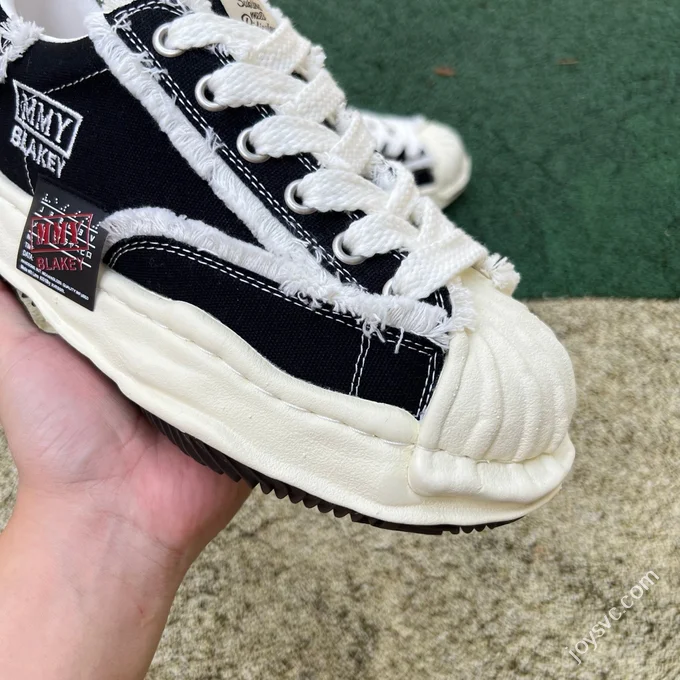 MIHARA YASUHIRO x xVESSEL MYY Black White