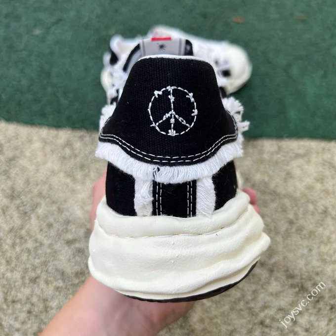 MIHARA YASUHIRO x xVESSEL MYY Black White