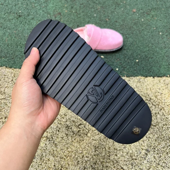 LV Half-Slipper Pink LOUIS VUITTON Cosy Comfort Denim Mules