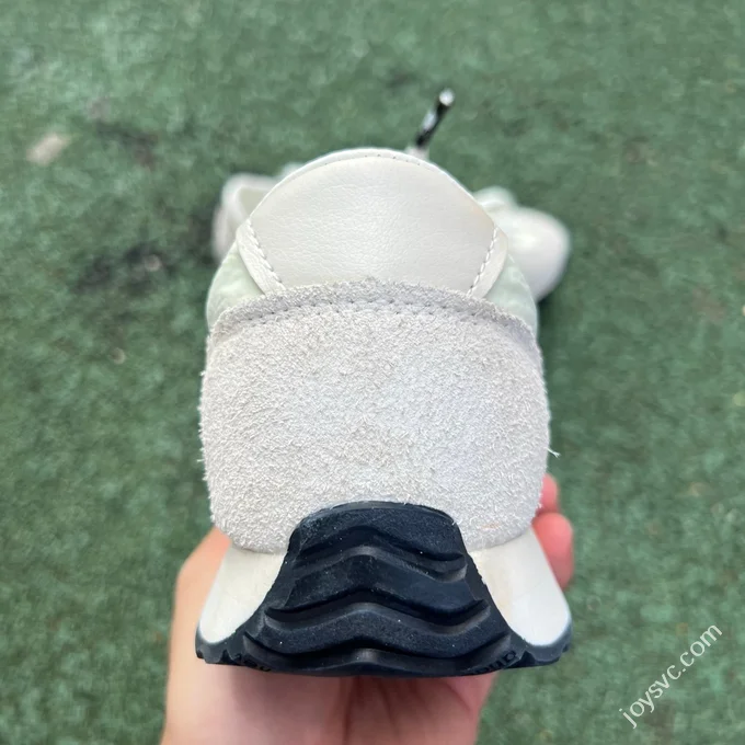 President Version NB471 Beige Black