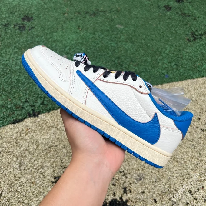 LJR Version AJ1 Travis Scott x Fragment Design Low Top 2.0 DM7866-104