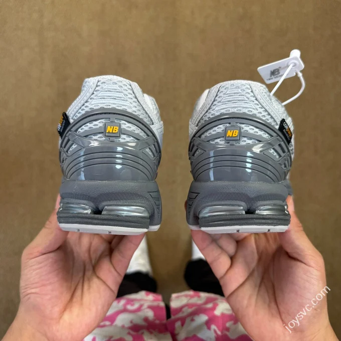 NB1906 Cordura Grey U1906ROA (Sizes 36-46.5)