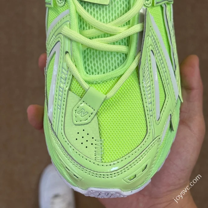 NB1906 Fluorescent Green U1906AF
