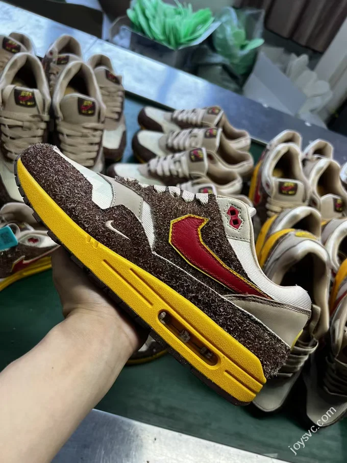 Max 1 