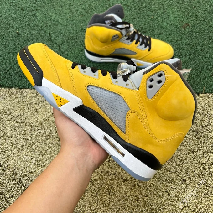 OG Pure Original AJ5 Tokyo Limited Edition IO3372-700