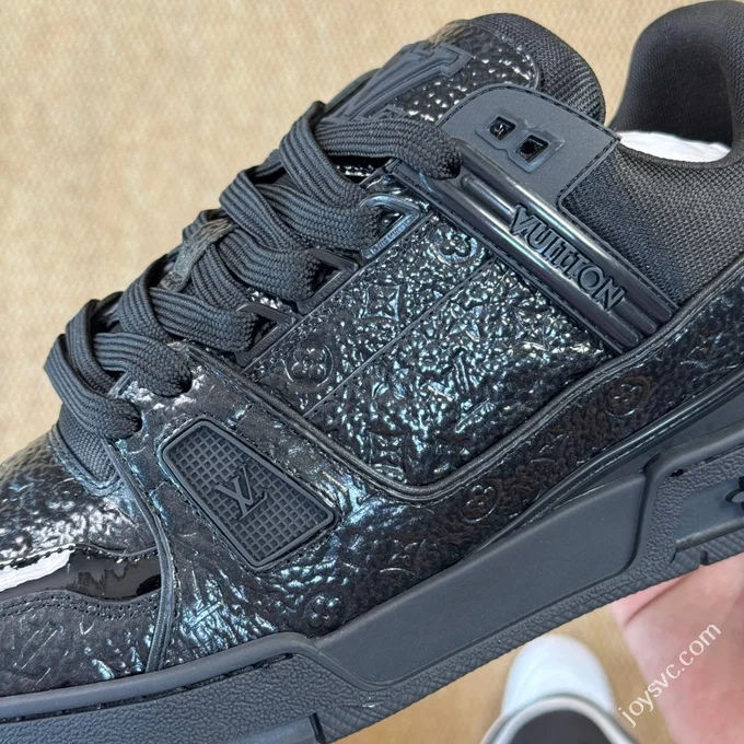 LV Black Samurai Patent Leather Meteor LOUIS VUITTON Trainer