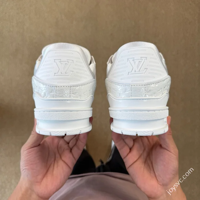 LV White Patent Leather Meteor LOUIS VUITTON Trainer