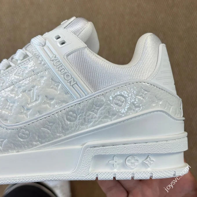 LV White Patent Leather Meteor LOUIS VUITTON Trainer