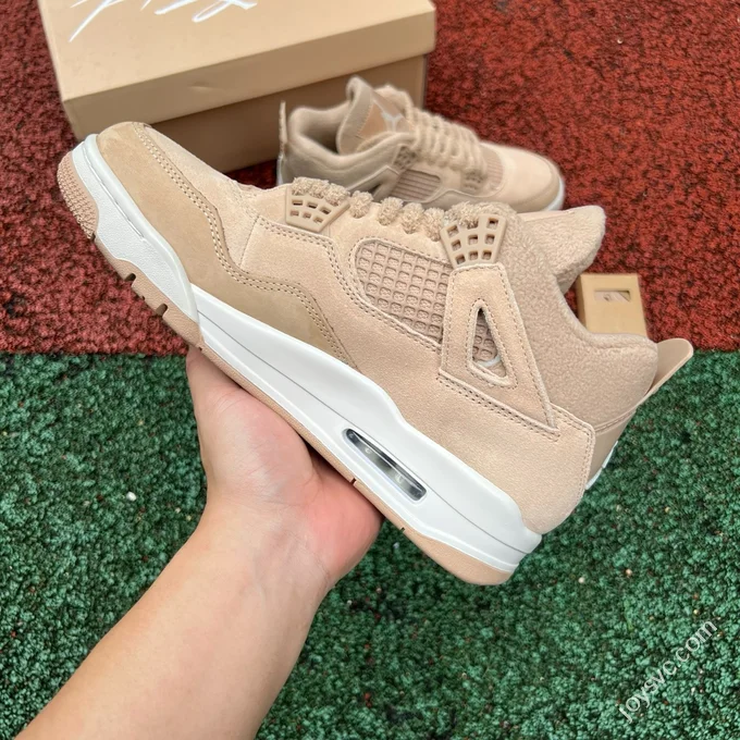 AJ4 Furry Hemp HV0823-200