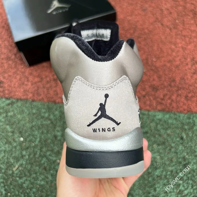 AJ5 Silver Grey Wings IO2038-001