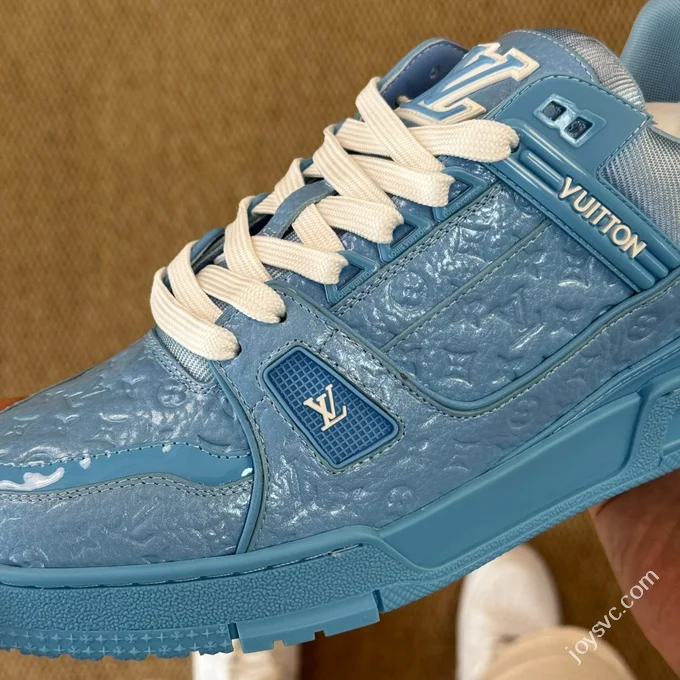 LV Blue Patent Leather Meteor LOUIS VUITTON Trainer