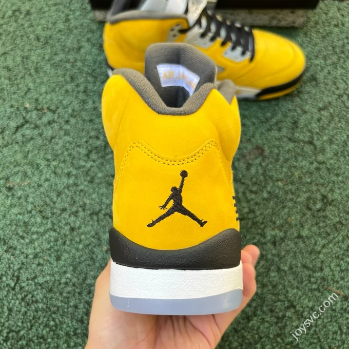 Pure Original AJ5 Tokyo Limited Edition IO3372-700