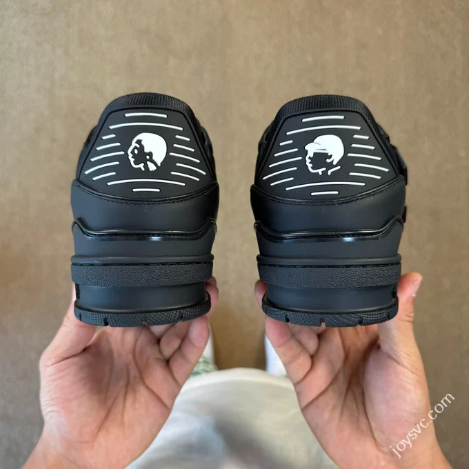 LV Nigo Collaboration Portrait Black LOUIS VUITTON Trainer
