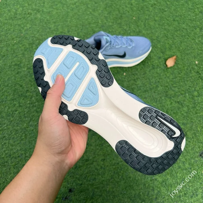 Nike Vomero 18 Running Shoes White Blue HM6803-402