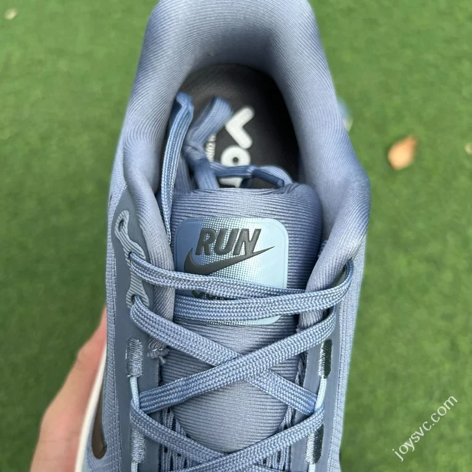 Nike Vomero 18 Running Shoes White Blue HM6803-402