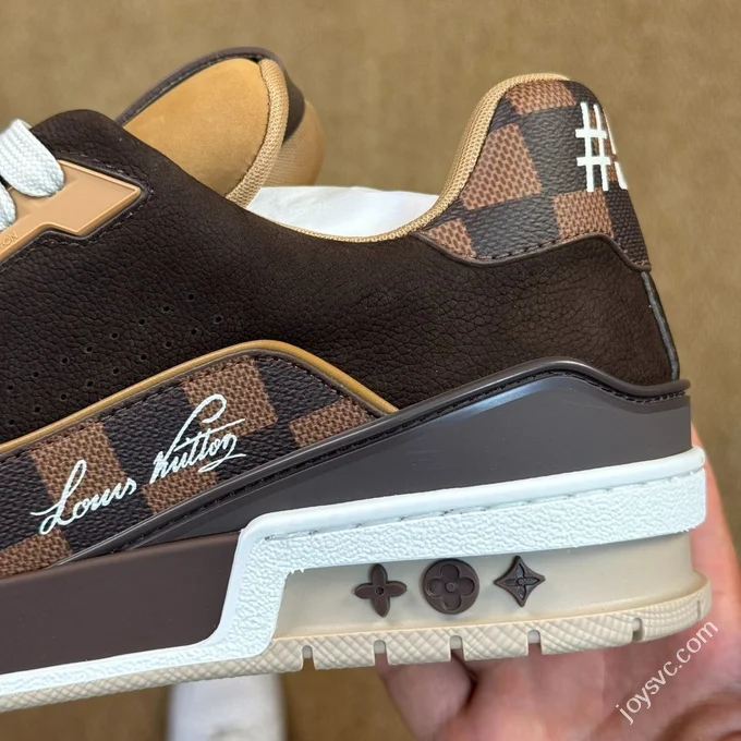LV Nigo Collaboration Portrait Monogram Brown LOUIS VUITTON Trainer