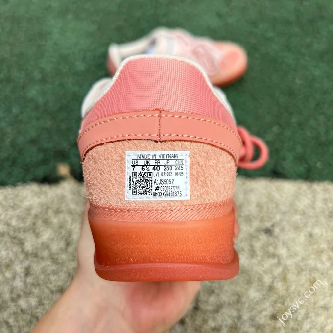 S2 Pure Original Bad Bunny x Adidas Gazelle Pink JS5052