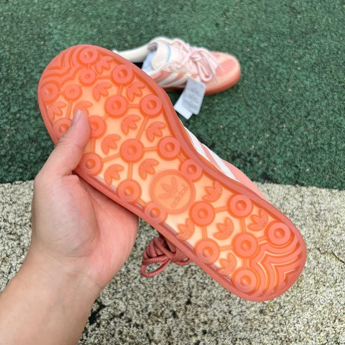 S2 Pure Original Bad Bunny x Adidas Gazelle Pink JS5052