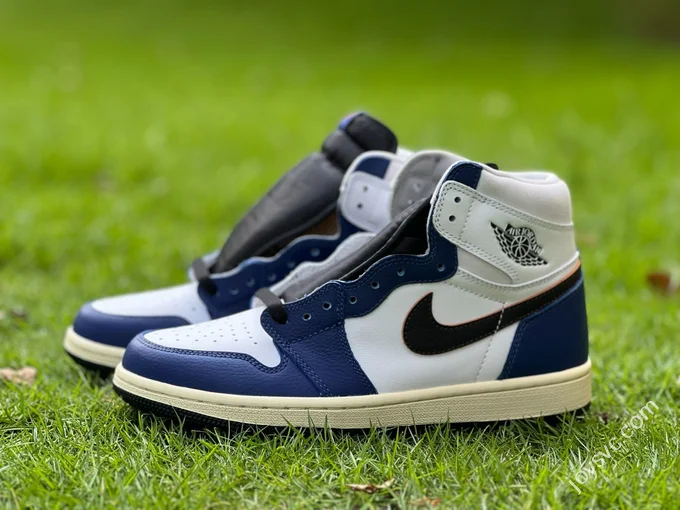 AJ1 High Top Black Blue Air Jordan 1 Retro DZ5485-100